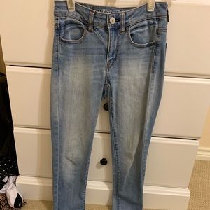 American Eagle skinny jeans size 2 regular!